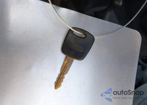 1999 Ford F-150 Lariat/Work Series/Xl/Xlt from USA, damaged, VIN 1FTRX18W4XNA50527